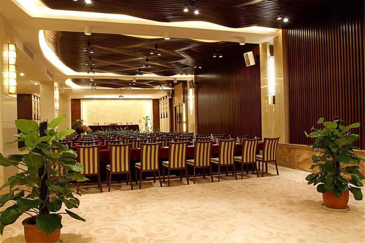 Marina Spa Hotel 싼야 외부 사진