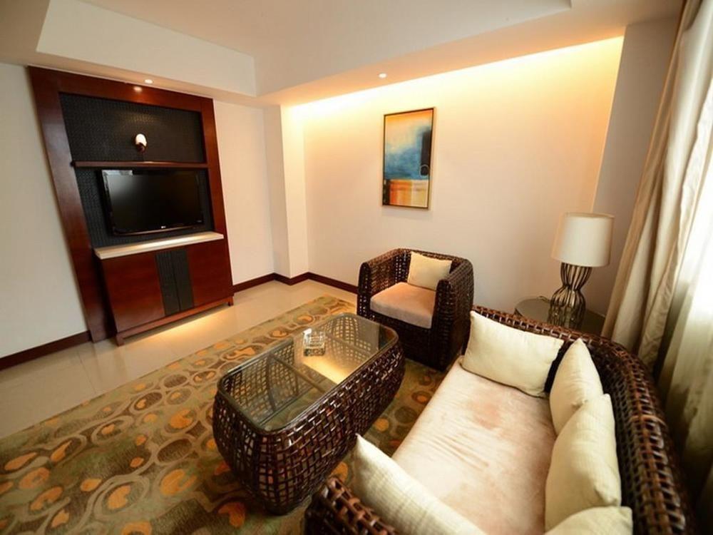 Marina Spa Hotel 싼야 외부 사진